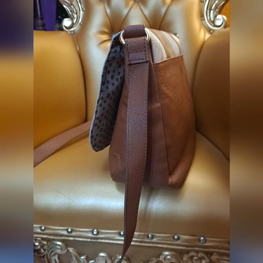 Relic Colorblock Shoulder Bag. Retro Look. Adjustable Strap.